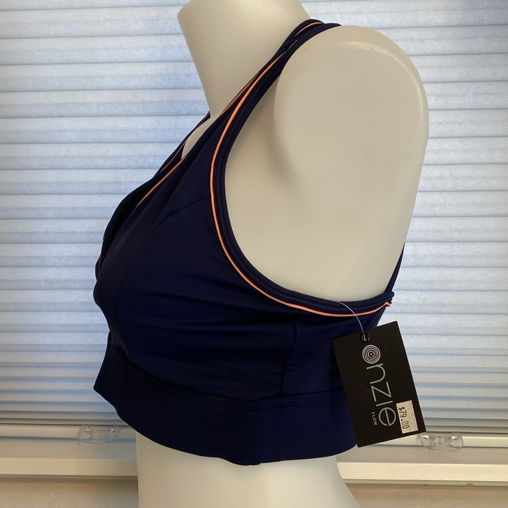 Onzie Yoga Hyper Beam Bra
Size Large. Has matching pant in my store - Picture 3 of 12